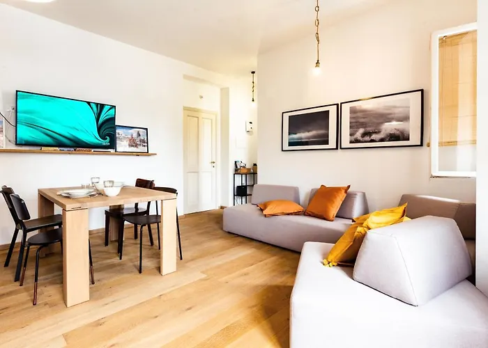 La Ganza Visit The Charming Sea Of Tuscany