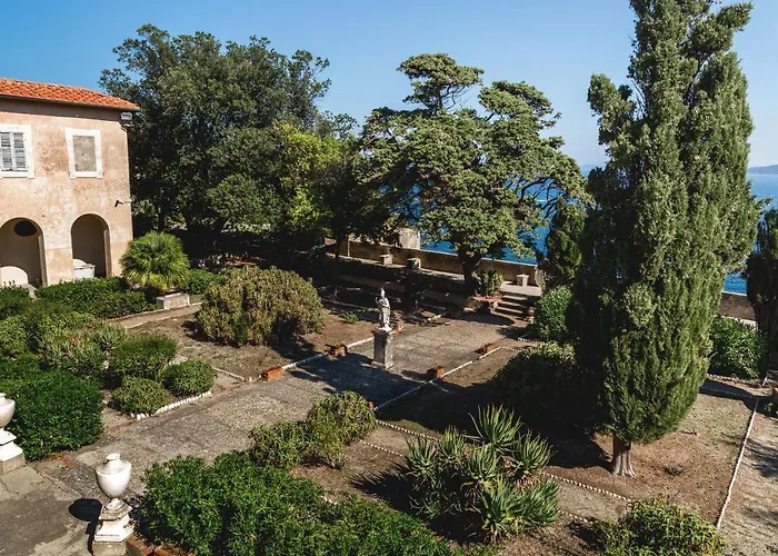 La Ganza Visit The Charming Sea Of Tuscany